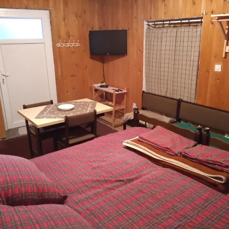 Kopanikskirooms15e * Kopaonik